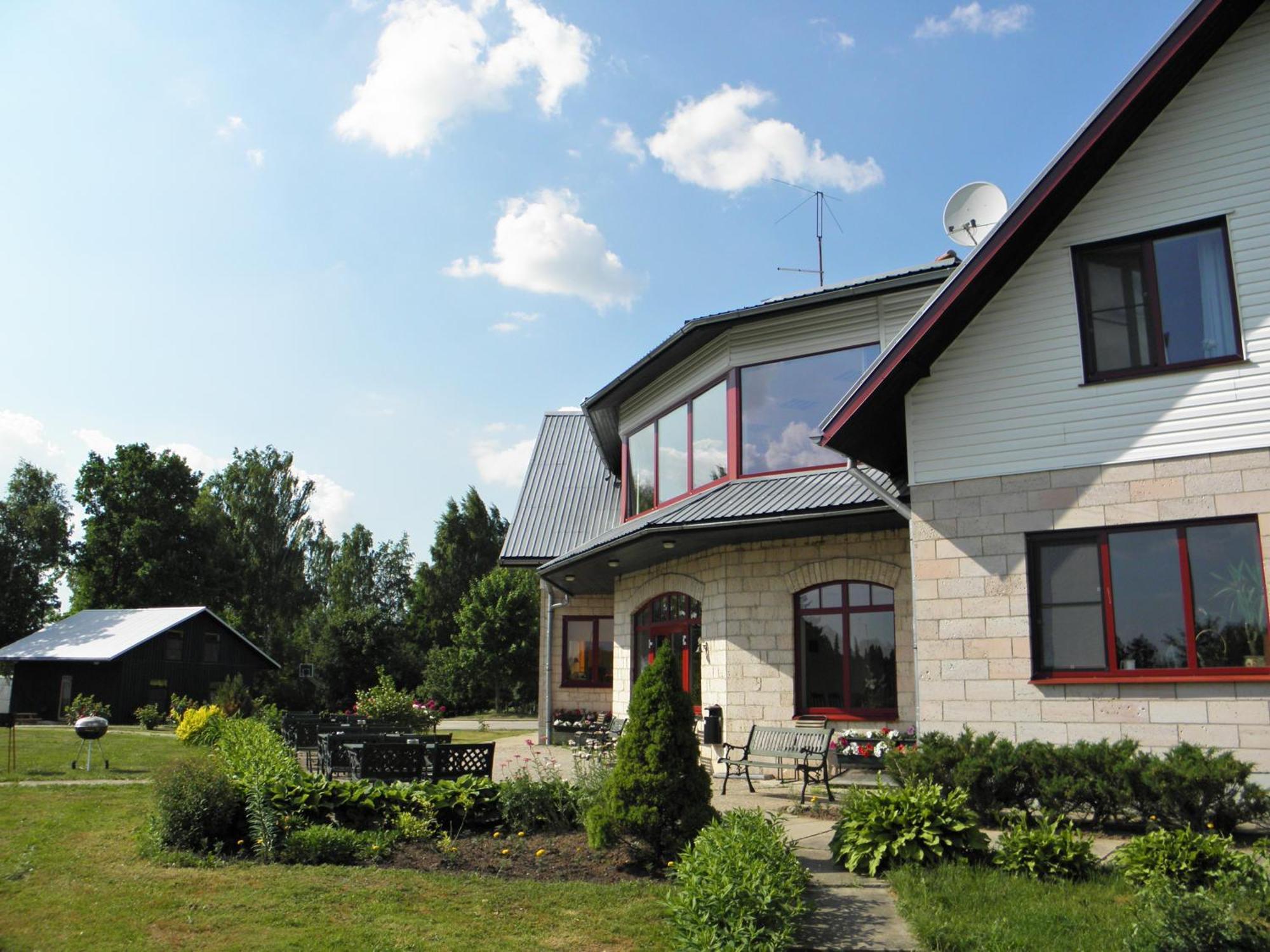 Hotel Radi Brocēni Zewnętrze zdjęcie