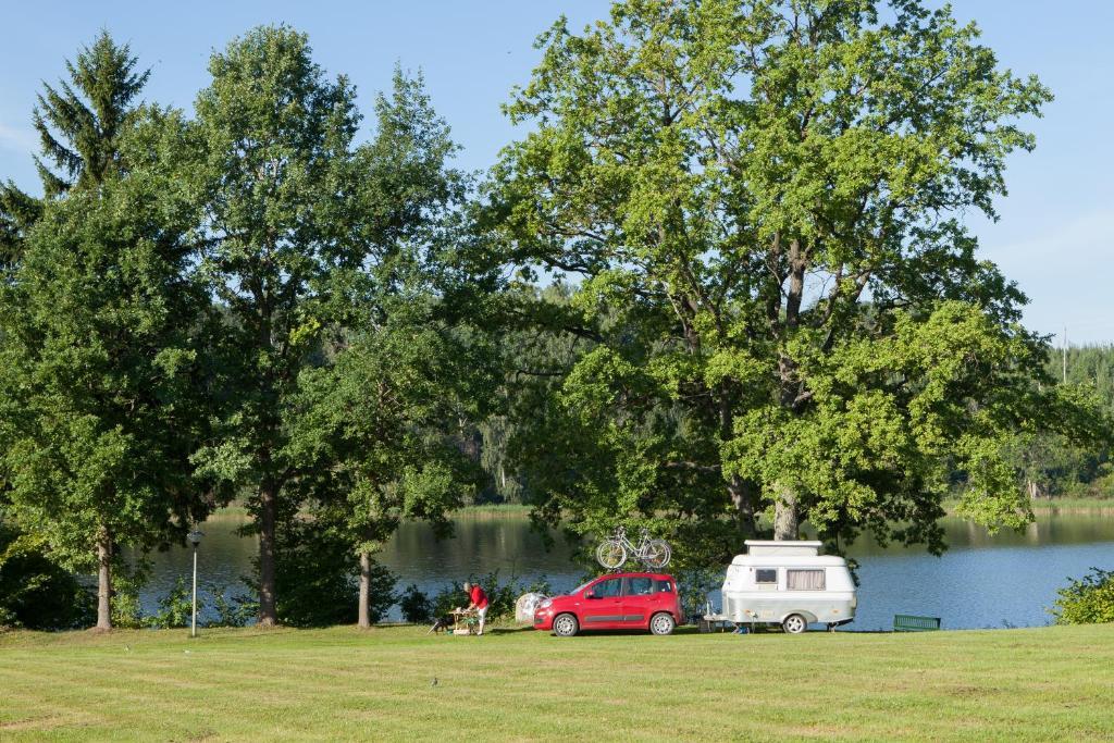 Hotel Radi Brocēni Zewnętrze zdjęcie