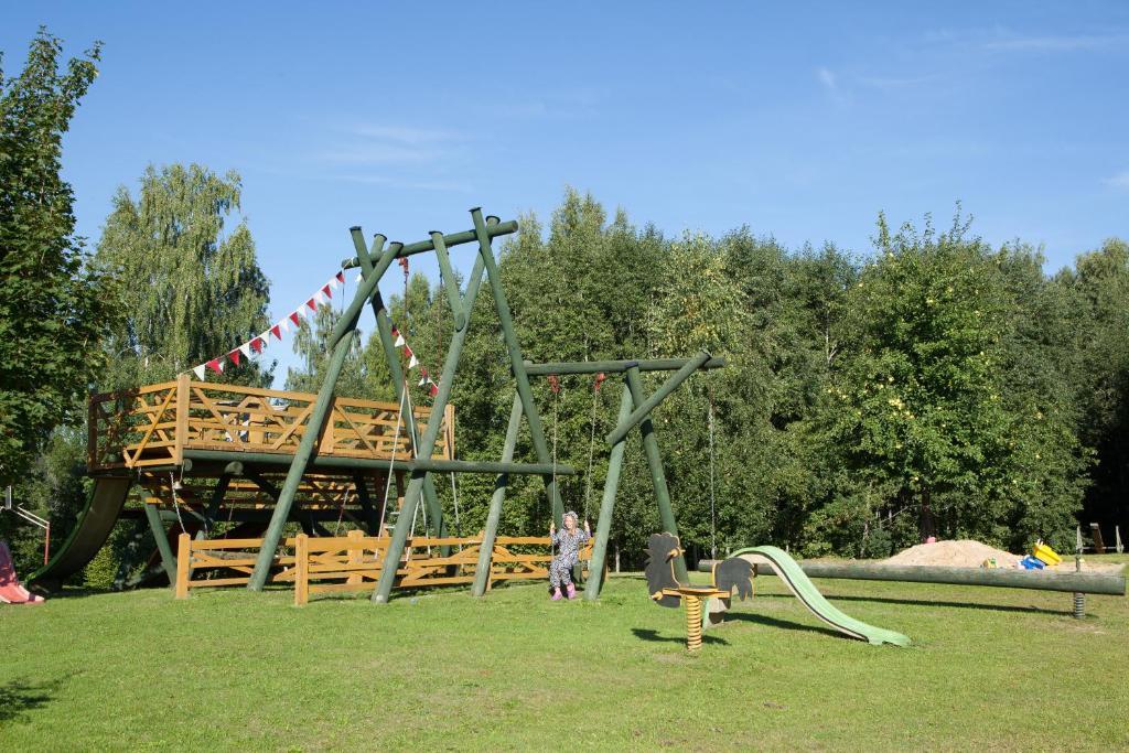 Hotel Radi Brocēni Zewnętrze zdjęcie